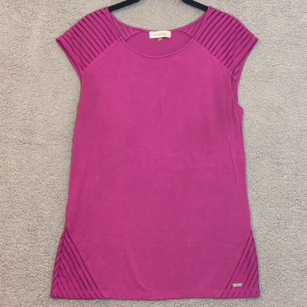 Calvin Klein Pink T-Shirt with Mesh Panels Size Small